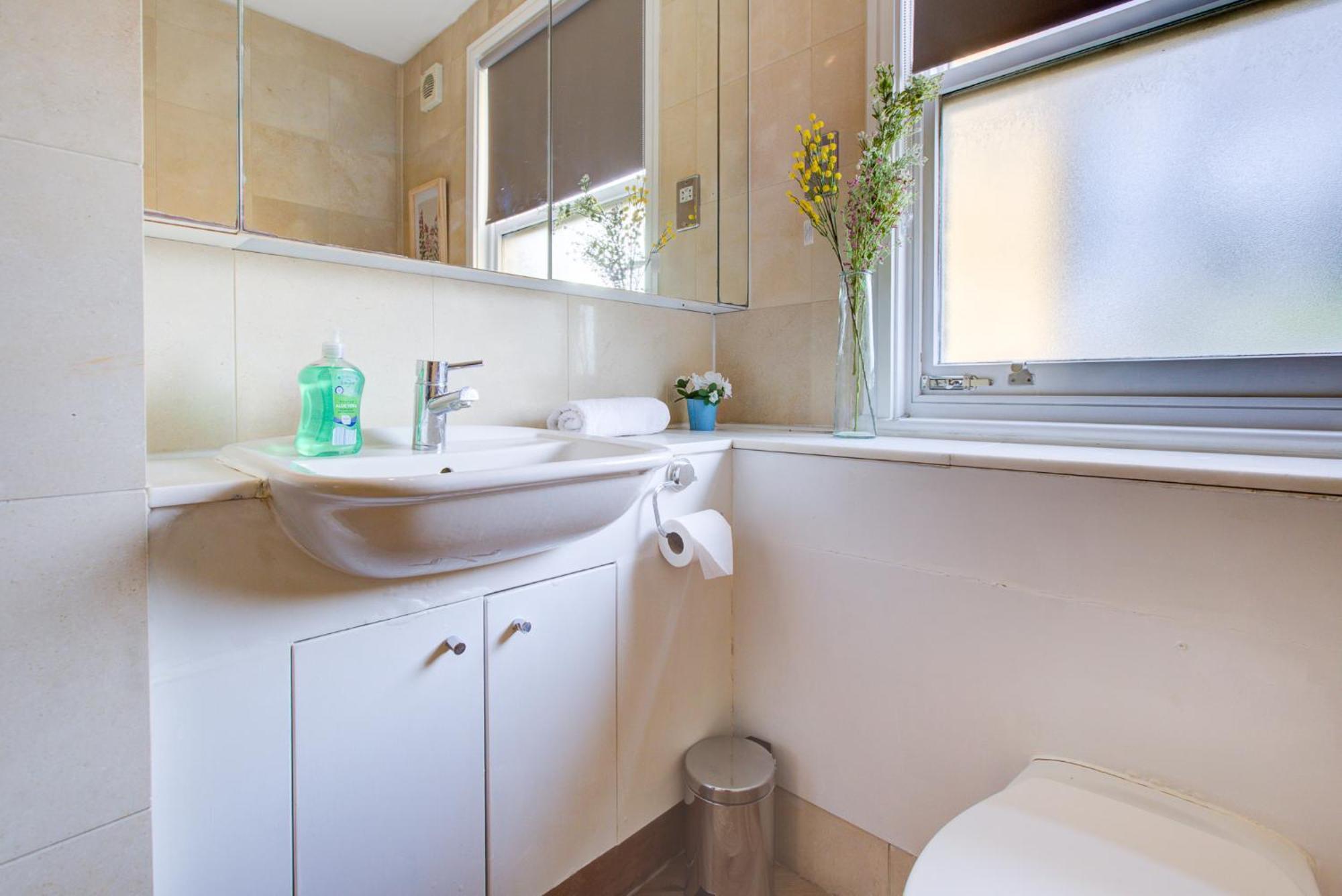 Stunning 4 Bedroom House Сasa de vacaciones Londres