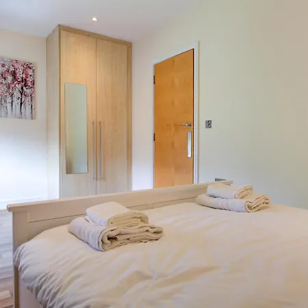 Stunning 4 Bedroom House London Exterior photo
